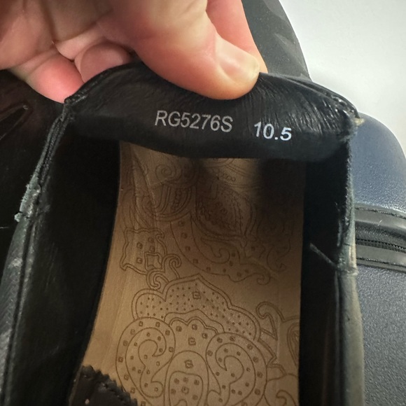 Robert Graham camo slip ons - Picture 7 of 8